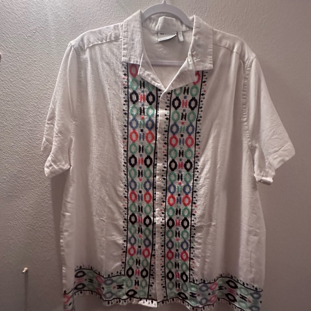 Men’s large Aztec print button up